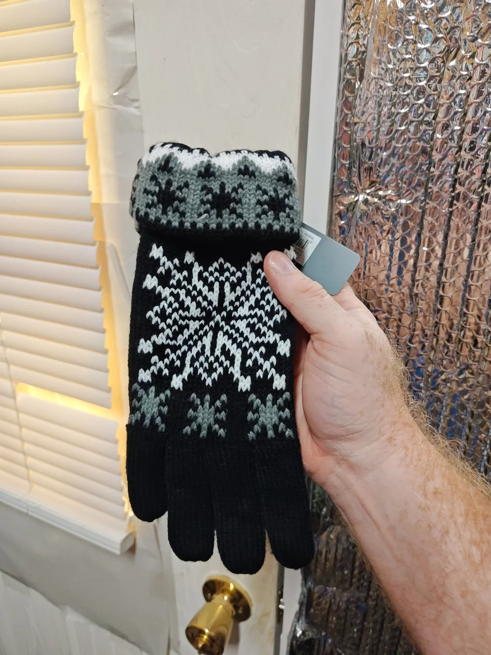 Black Acrylic Gloves with Tag - ITEM NO: JG120